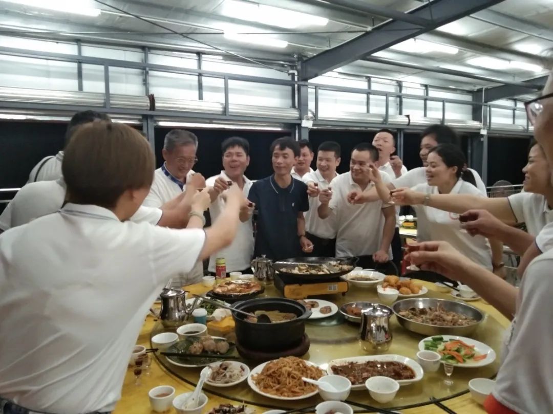 【賽思達烤箱】四川省酒店用品行業協會考察團蒞臨賽思達參觀指導